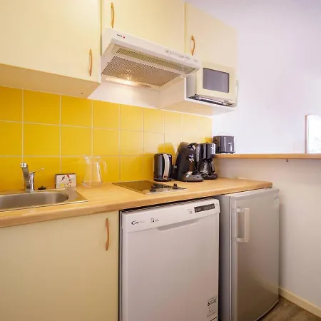 Cosy Pour 6 Personnes Avec Balcon, Parking Et Acces Aux Pistes - Fr-1-695-9 * Germ