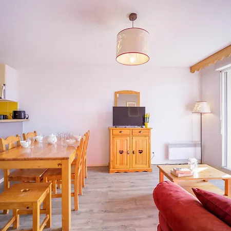 Cosy Pour 6 Personnes Avec Balcon, Parking Et Acces Aux Pistes - Fr-1-695-9 Germ
